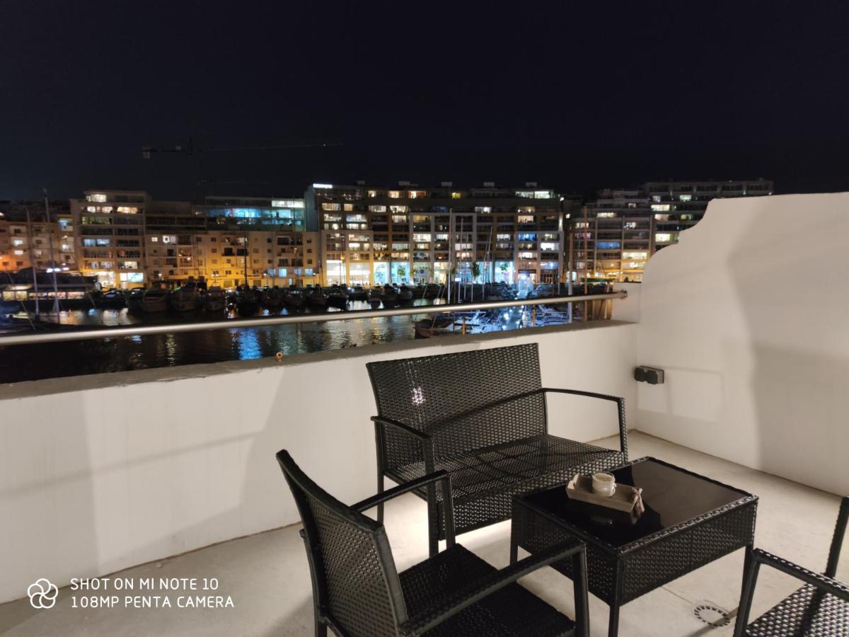 B&B Marina Ta Xbiex Екстериор снимка